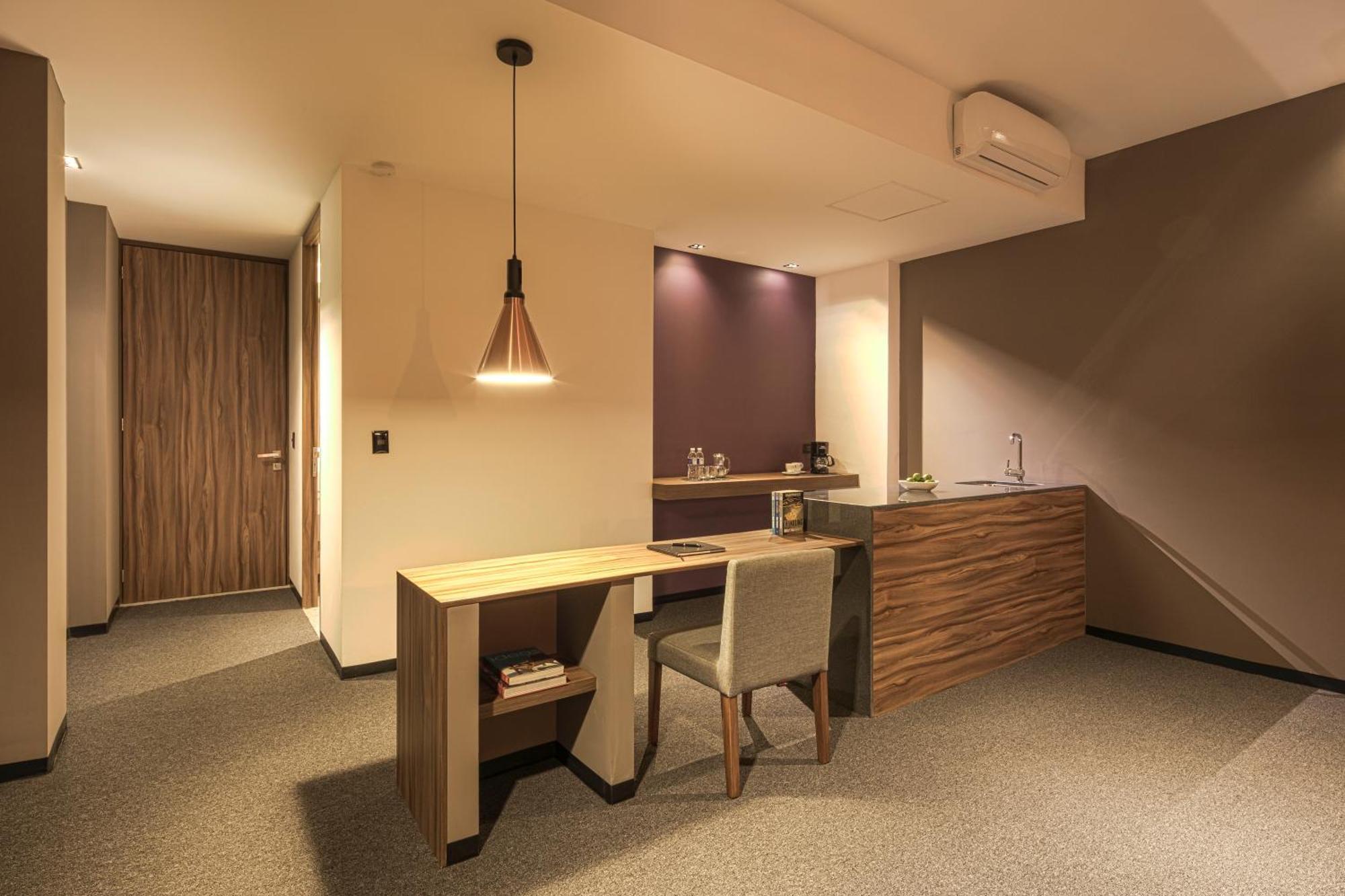 Kharma Suites 푸에블라 외부 사진