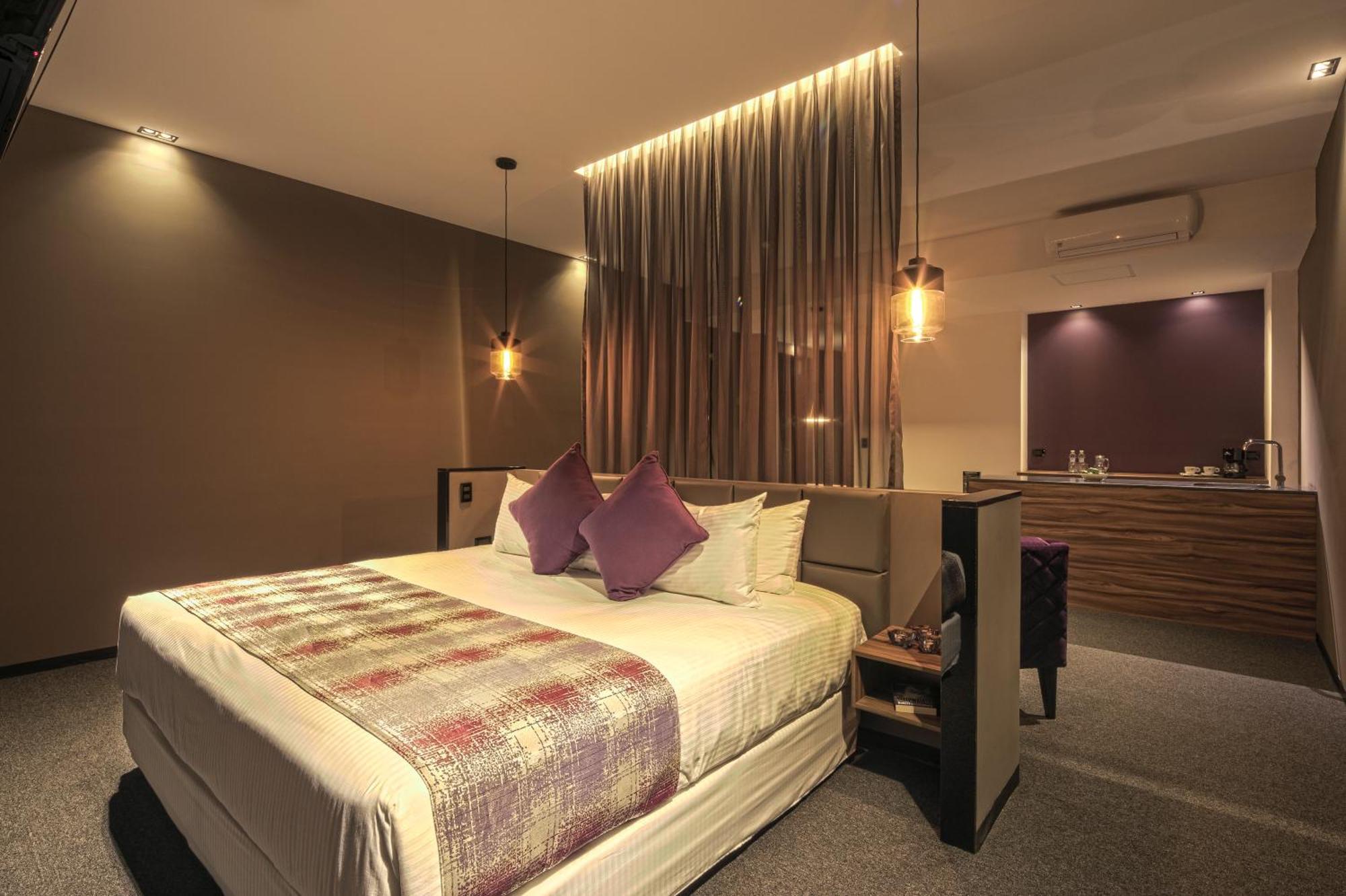Kharma Suites 푸에블라 외부 사진